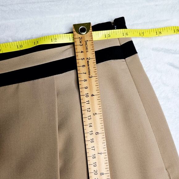 New Worthington Straight Career Business Office Skirt Tan Black Size 12 - Picture 10 of 11